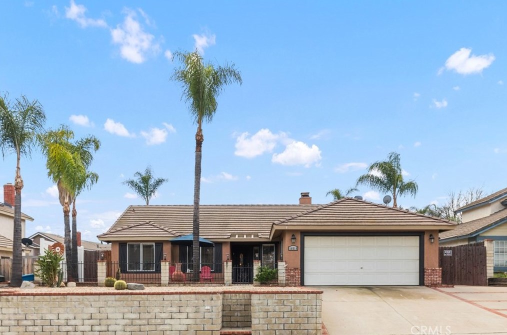 16518 Running Deer Rd, Lake Elsinore, CA 92530-1739