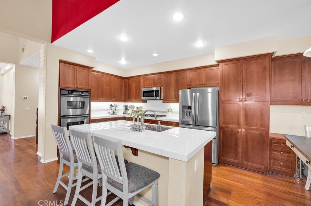 6506 Amber Sky Way, Corona, CA 92880-8640
