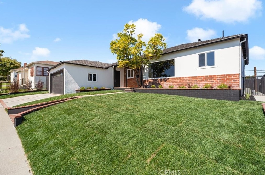 5046 Southridge Ave, Los Angeles, CA 90043-1507