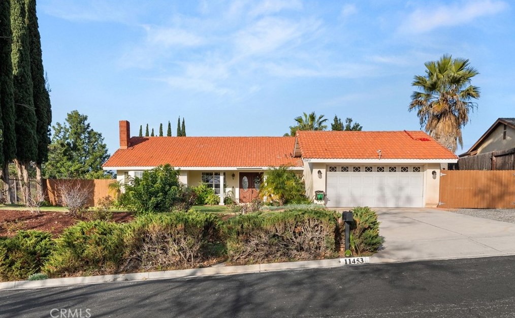11453 Sunaire Pl, Moreno Valley, CA 92557-5722