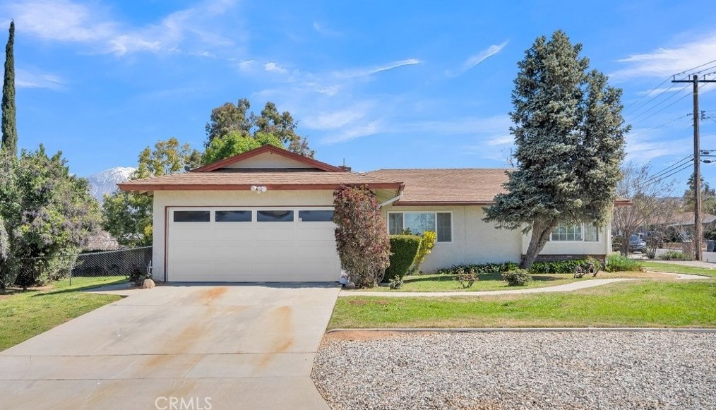 35040 Buena Mesa Dr, Calimesa, CA 92320-1904