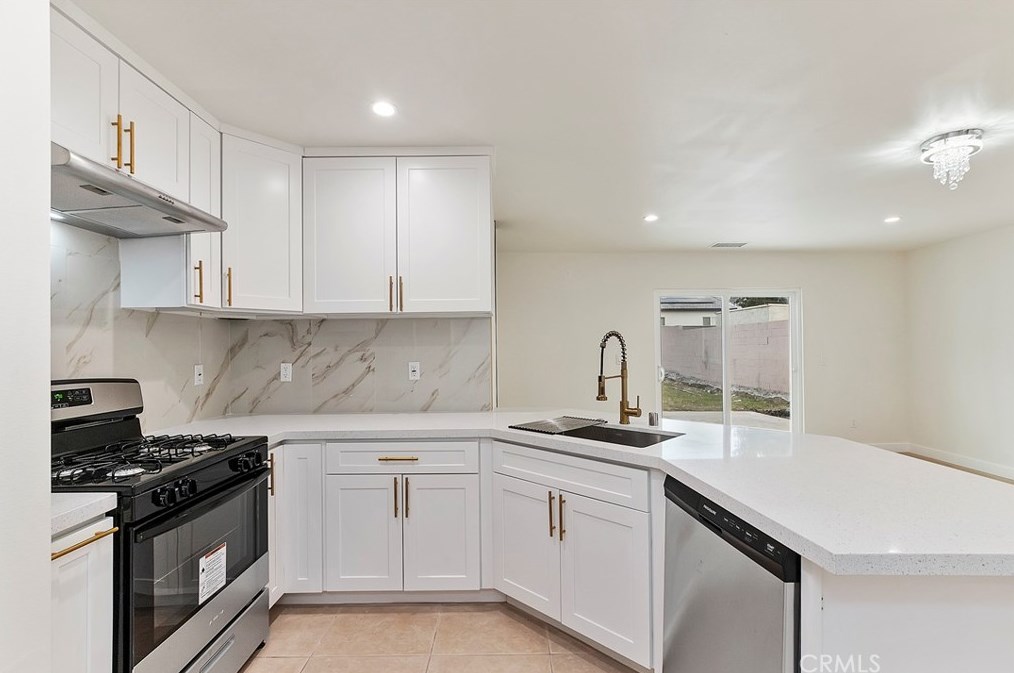 66054 1st St, Desert Hot Springs CA  92240-3634 exterior