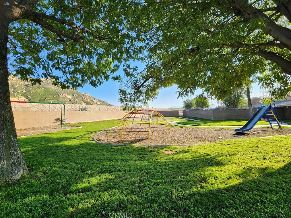3830 Crestmore Rd, Riverside CA  92509-4695 exterior