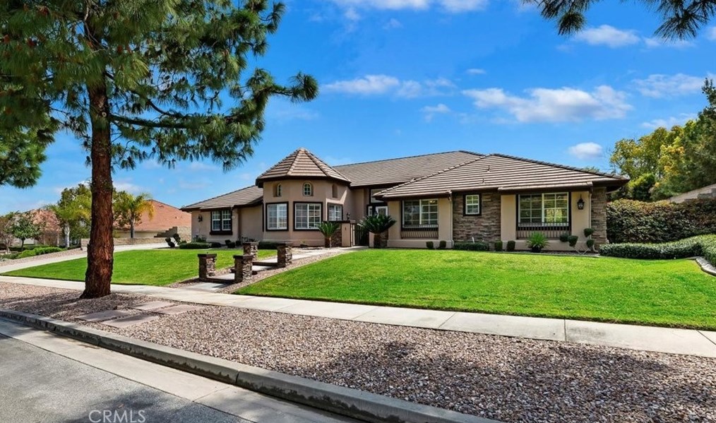 2757 Palmetto Ln, Corona, CA 92881