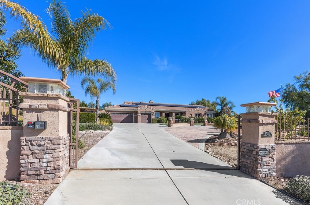 17452 Asturian St, Perris, CA 92570