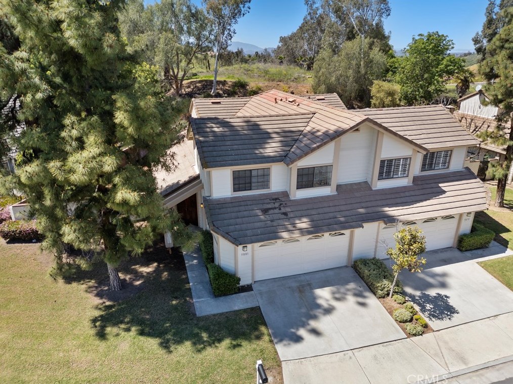 5881 Sunset Ranch Dr, Riverside, CA 92506-3477