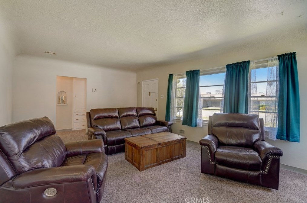 3095 E St, San Bernardino CA  92405-2649 exterior