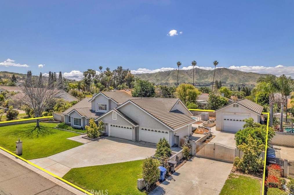 2556 Braden Pl, Riverside, CA 92503-6016
