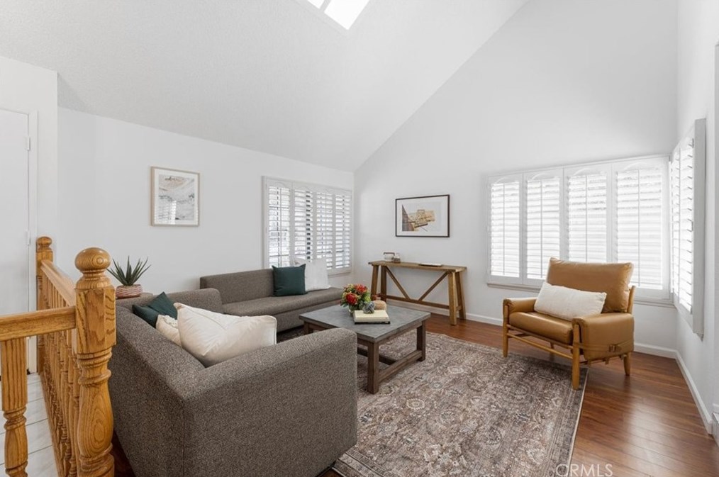 12526 Inglenook Ln, Artesia CA  90703-7837 exterior