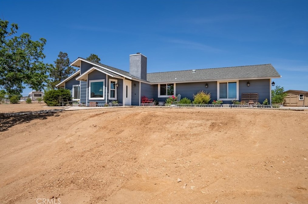 10932 Choiceana Ave, Hesperia, CA 92345