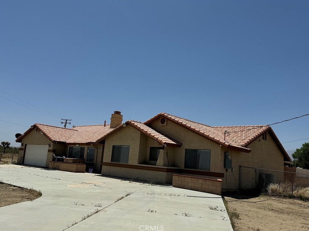13684 Centola Rd, Phelan, CA