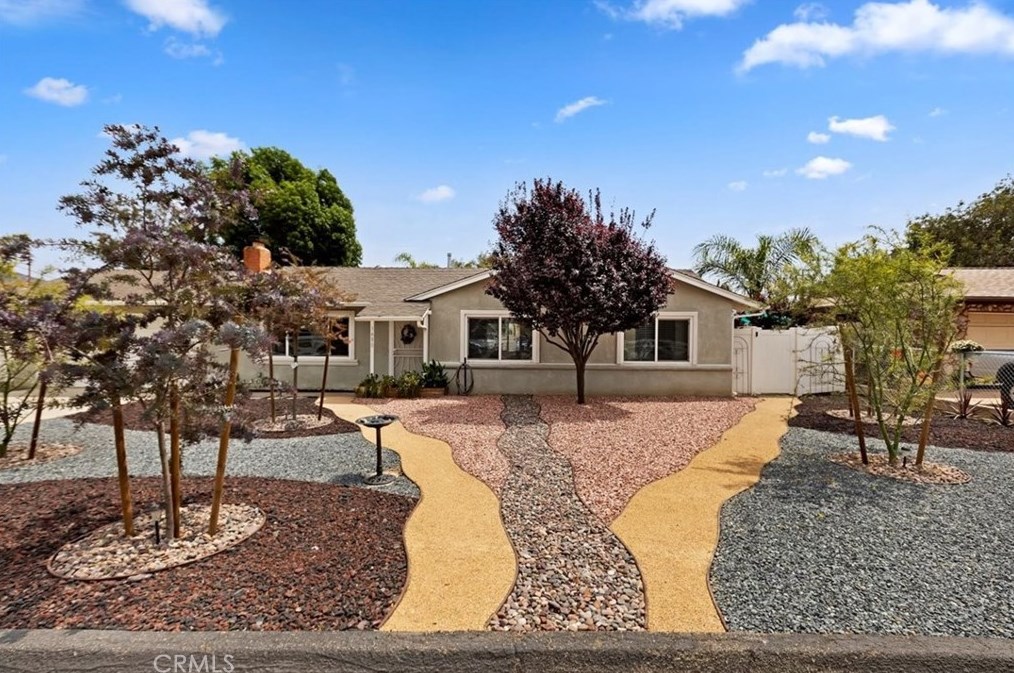 1480 Mulberry Ln, Norco, CA 92860