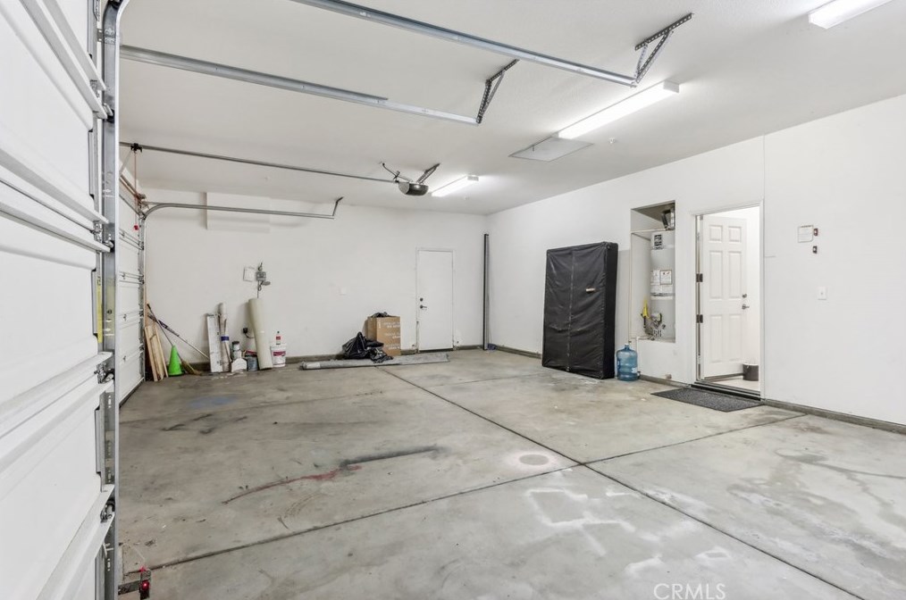 1315 Shamrock Way, Beaumont CA  92223-8460 exterior