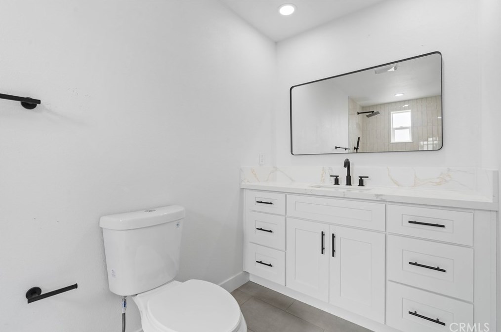 25506 Fisher St, San Bernardino CA  92404-6418 exterior