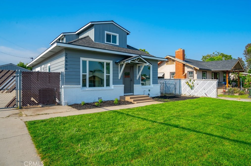 25506 Fisher St, San Bernardino CA  92404-6418 exterior