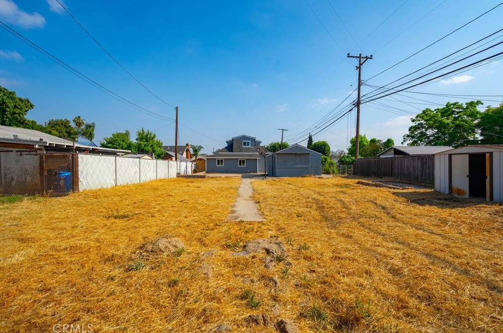 25506 Fisher St, San Bernardino CA  92404-6418 exterior