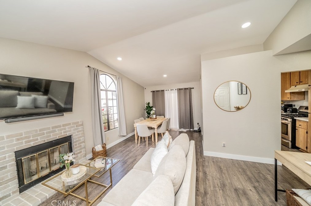 12478 San Jacinto Dr, Victorville, CA 92392-9019