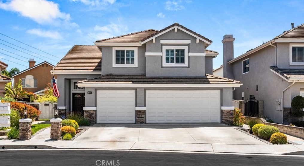 2724 Kent St, Orange, CA 92867-2270