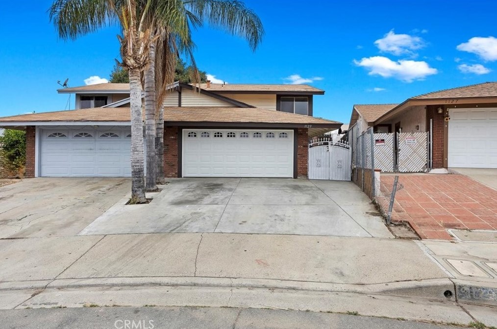 1129 Monroe St, Lake Elsinore, CA 92530