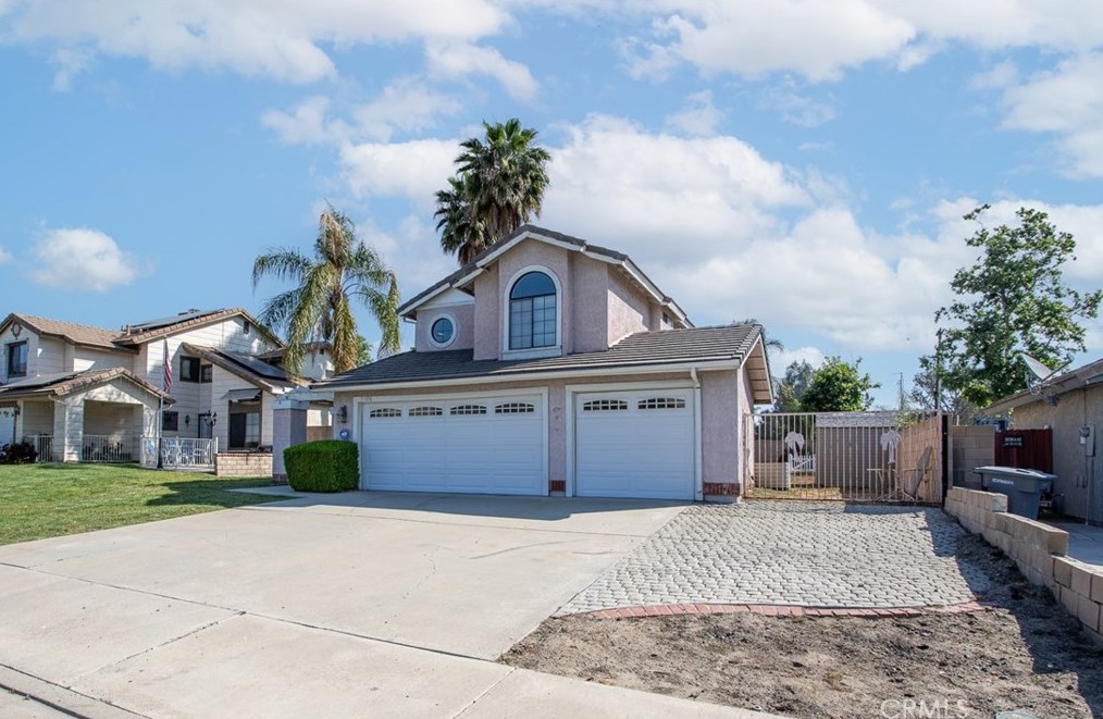 15074 Laurel Ln, Lake Elsinore, CA 92530