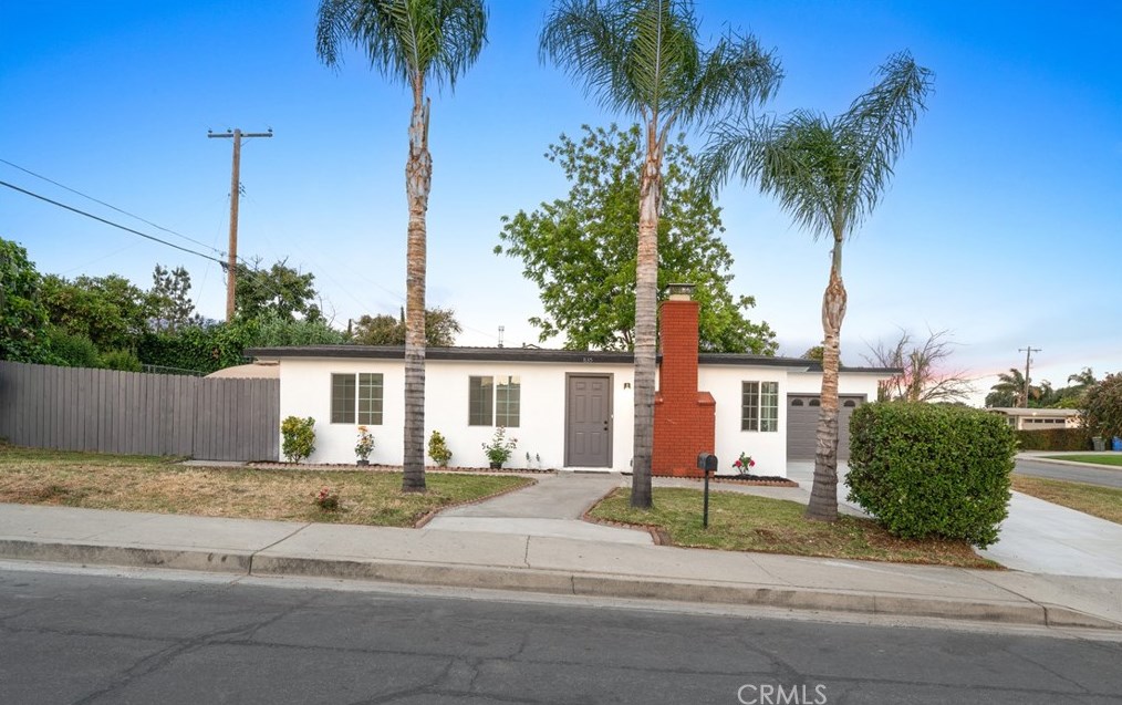835 Hallwood Ave, Pomona, CA 91767-2503