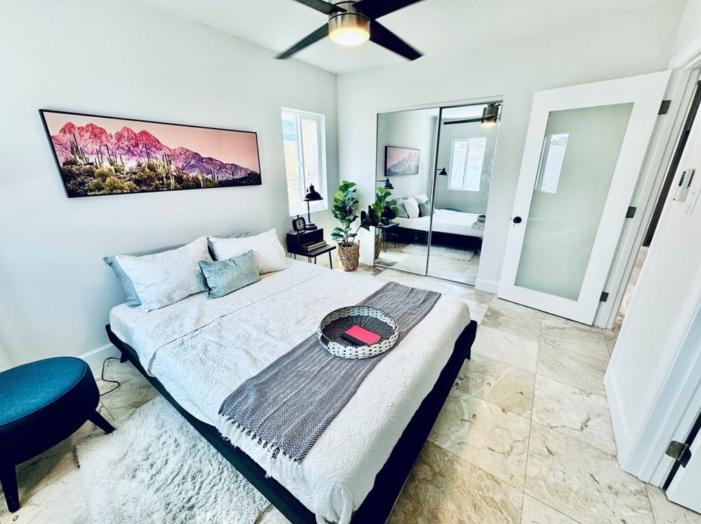 542 103rd St, Los Angeles CA 90044-4538 exterior