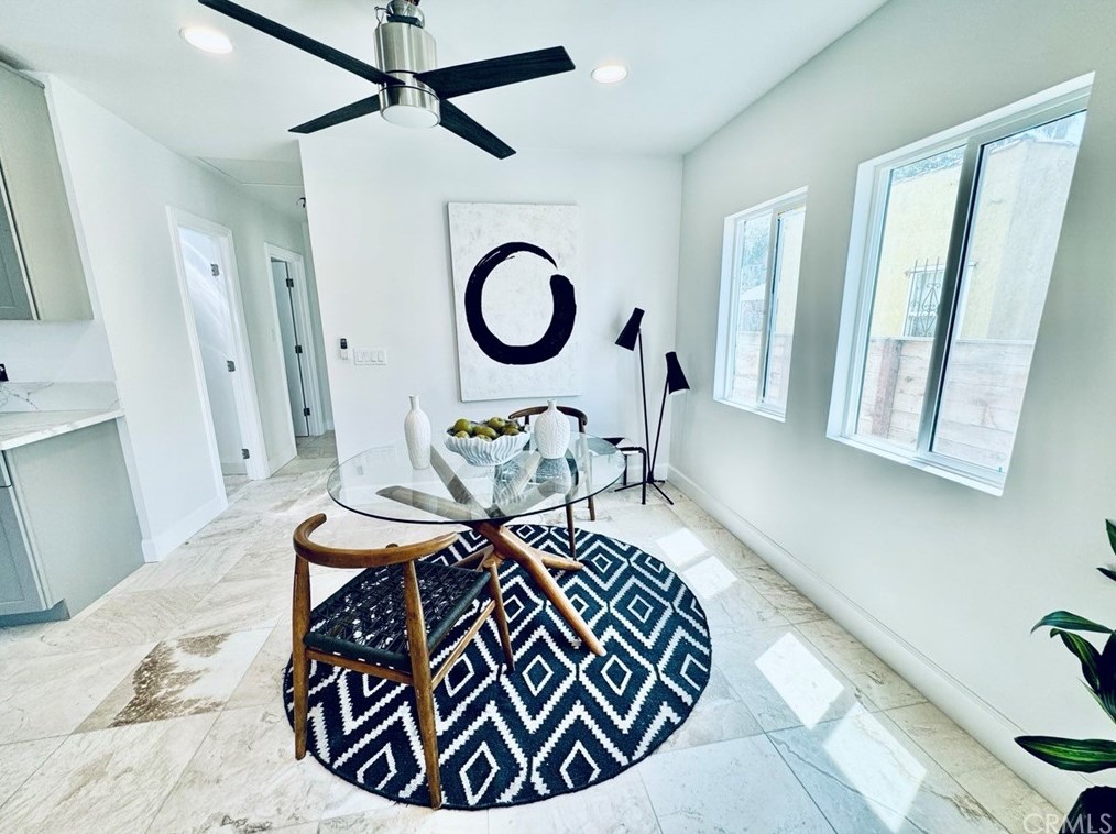 542 103rd St, Los Angeles CA 90044-4538 exterior