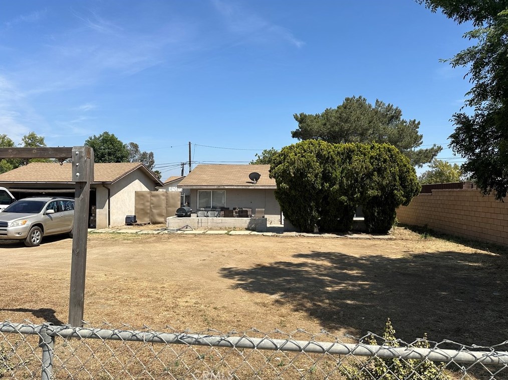 9879 Mission Blvd, Riverside, CA 92509-2540