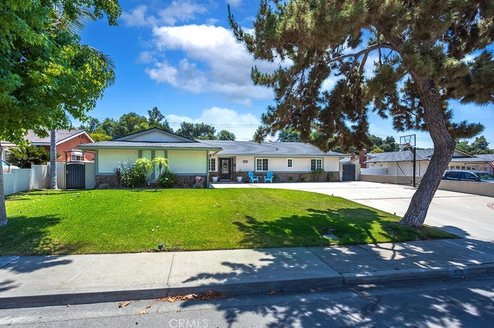 518 Converse Ave, Claremont, CA 91711