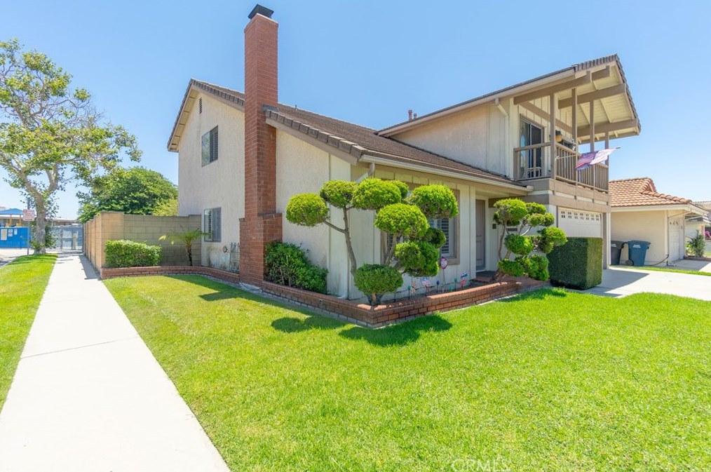 18402 Heather Ave, Artesia, CA 90703