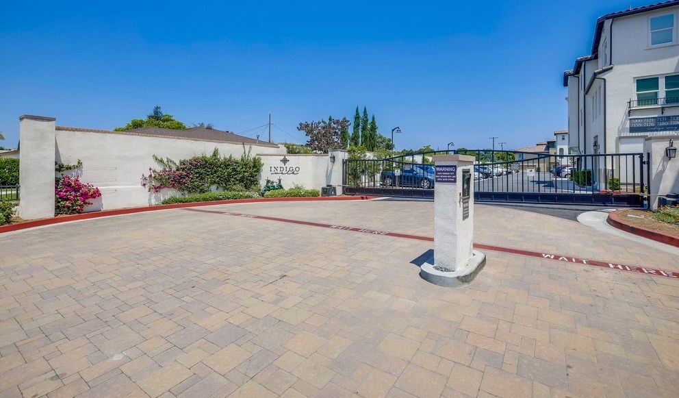 8259 Page St, Buena Park, CA 90621