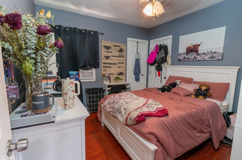 16545 Barbee St, Fontana CA  92336-2567 exterior