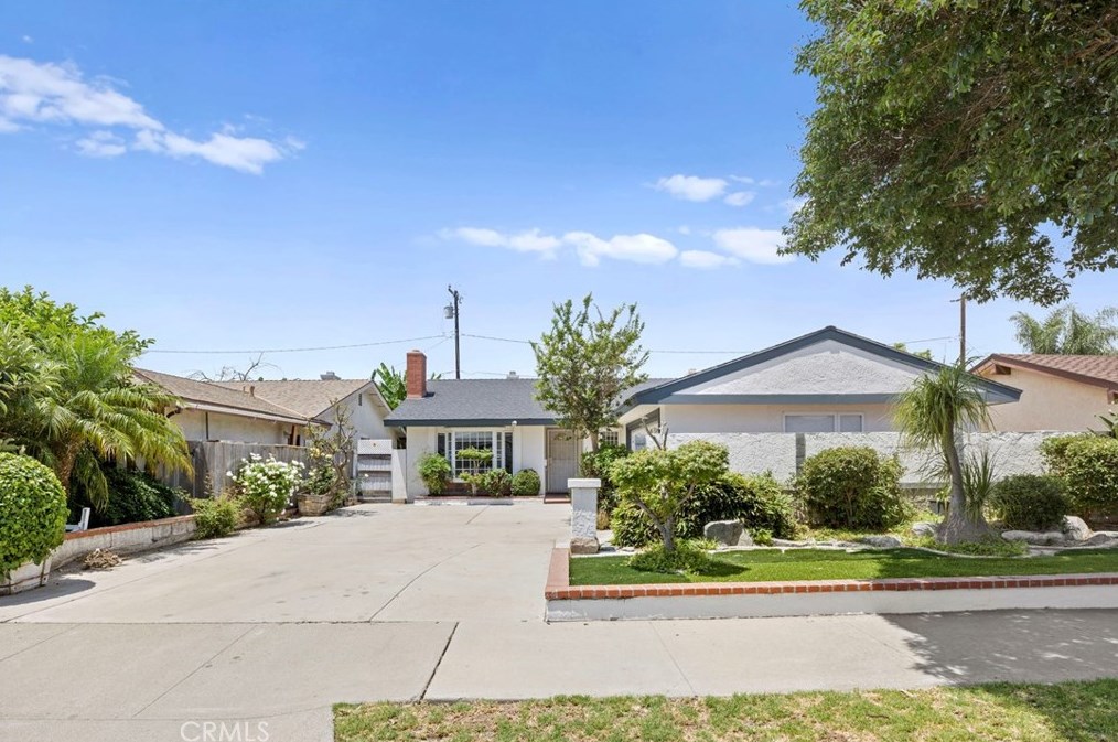 209 S Empire St, Anaheim, CA 92804
