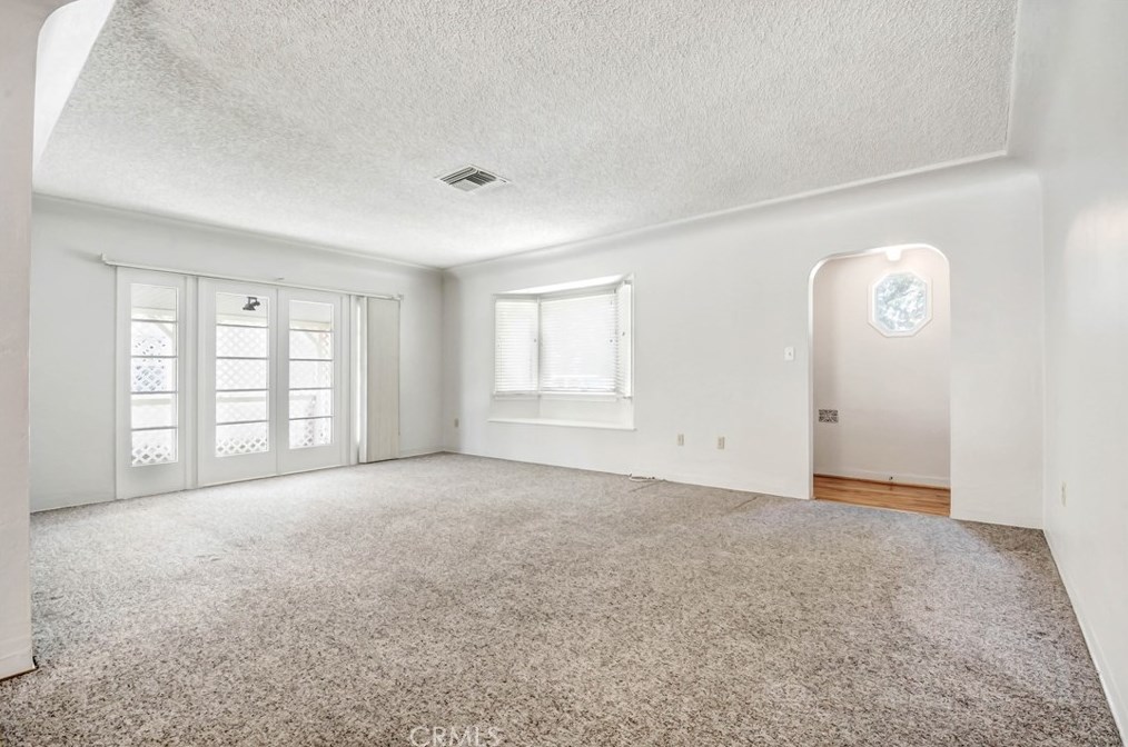 425 W D St, Colton, CA 92324