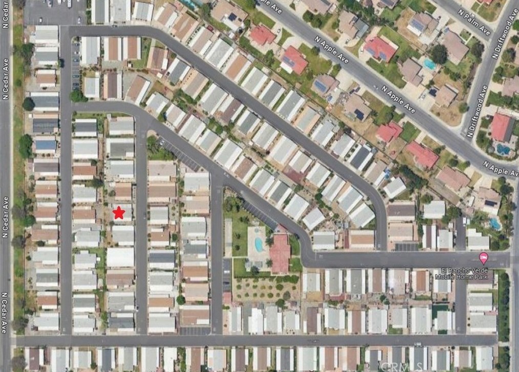 2598 Ayala Dr, Rialto CA  92377-8803 exterior