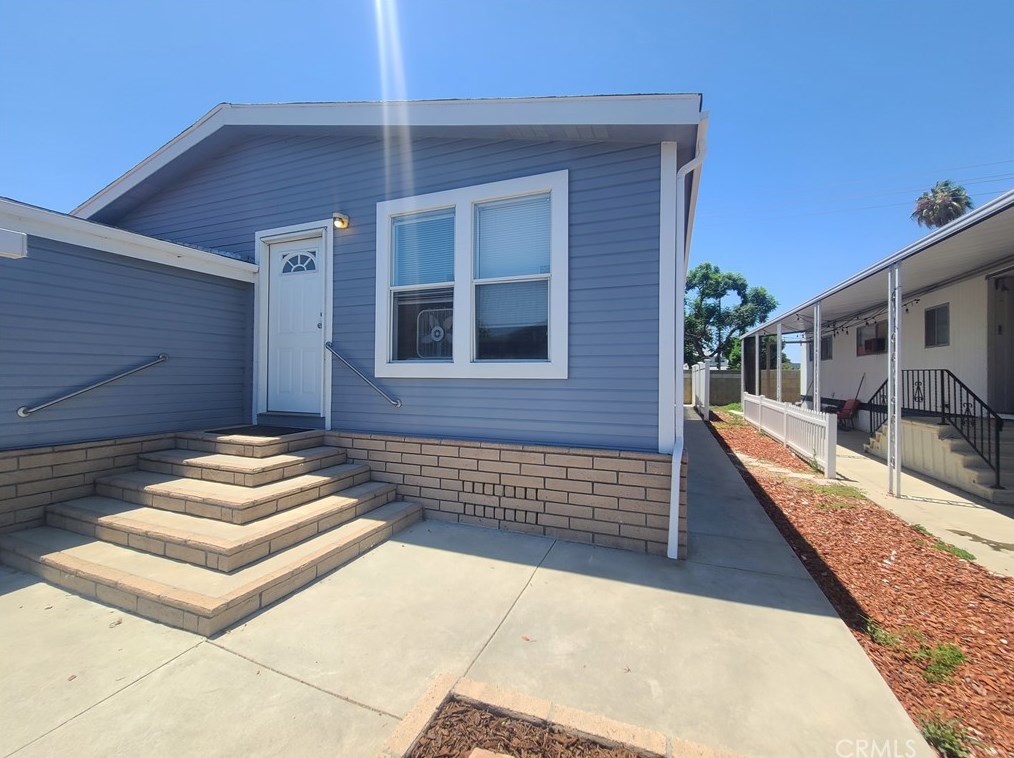 9080 Bloomfield Ave #11, Cypress, CA 90630