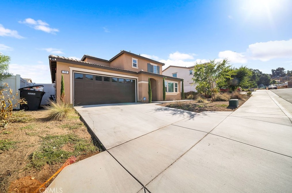 719 W Bowen Rd, Perris, CA 92570