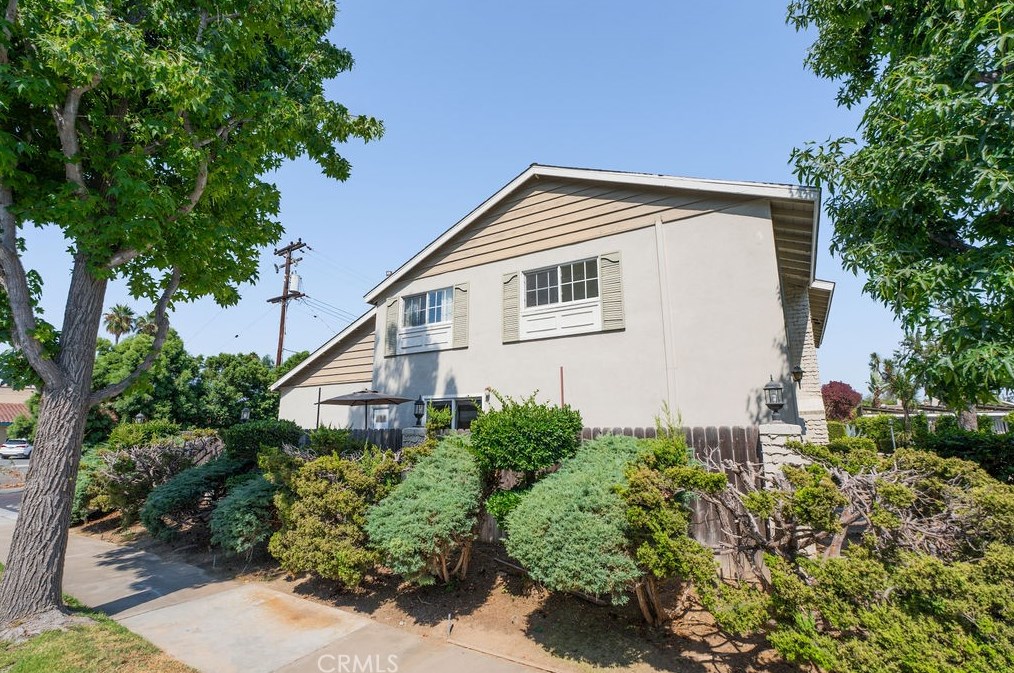 1201 N California St #40, Orange, CA 92867
