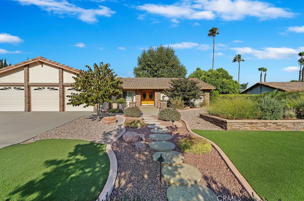 2334 N 1st Ave, Upland, CA 91784