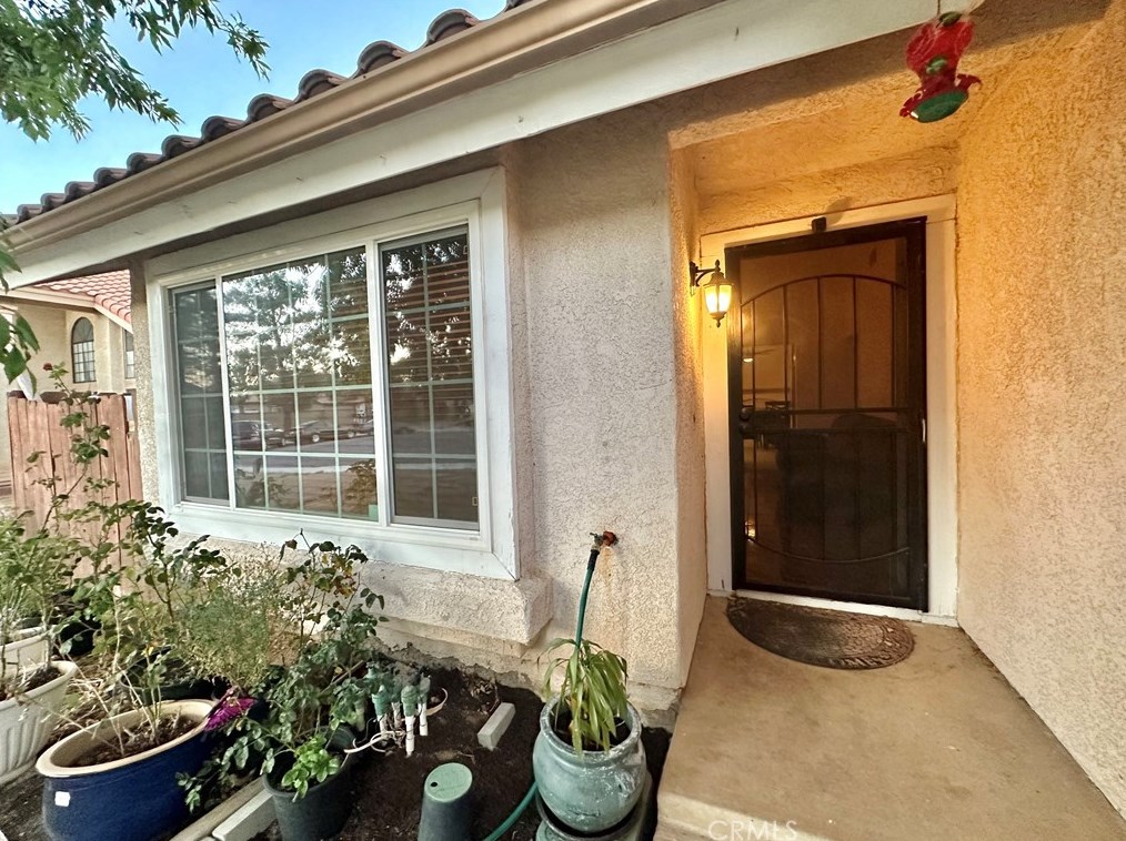 36904 Pond Ave, Palmdale, CA 93550