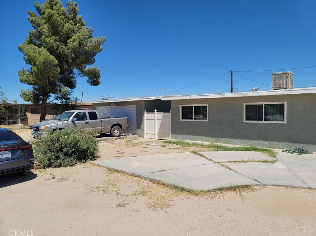 16830 City View Dr, Victorville, CA 92395