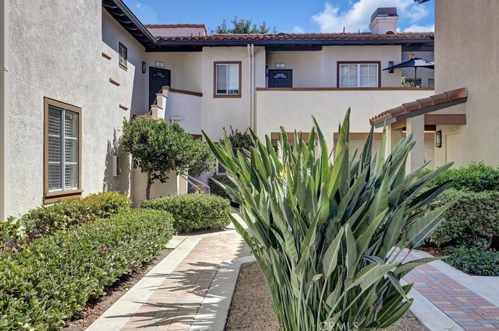 53 Via Ermitas, Trabuco Canyon, CA 92688