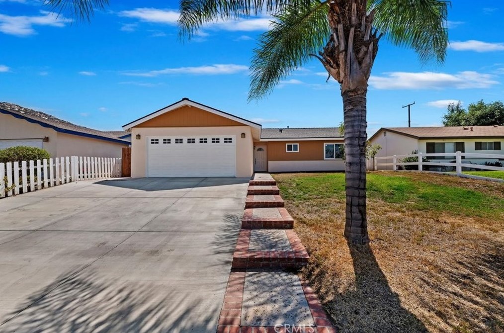 880 La Quinta Way, Norco, CA 92860