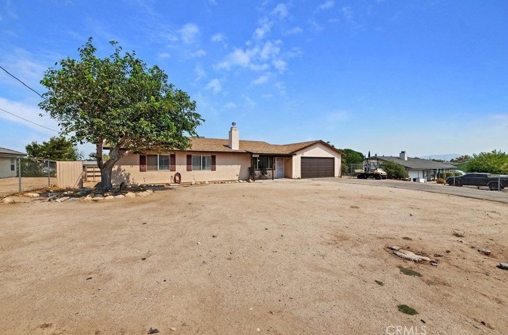 18060 Deodar St, Hesperia CA  92345-5158 exterior