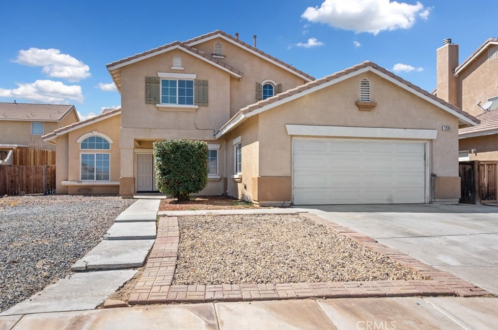 12598 Tablerock Ln, Victorville, CA 92392