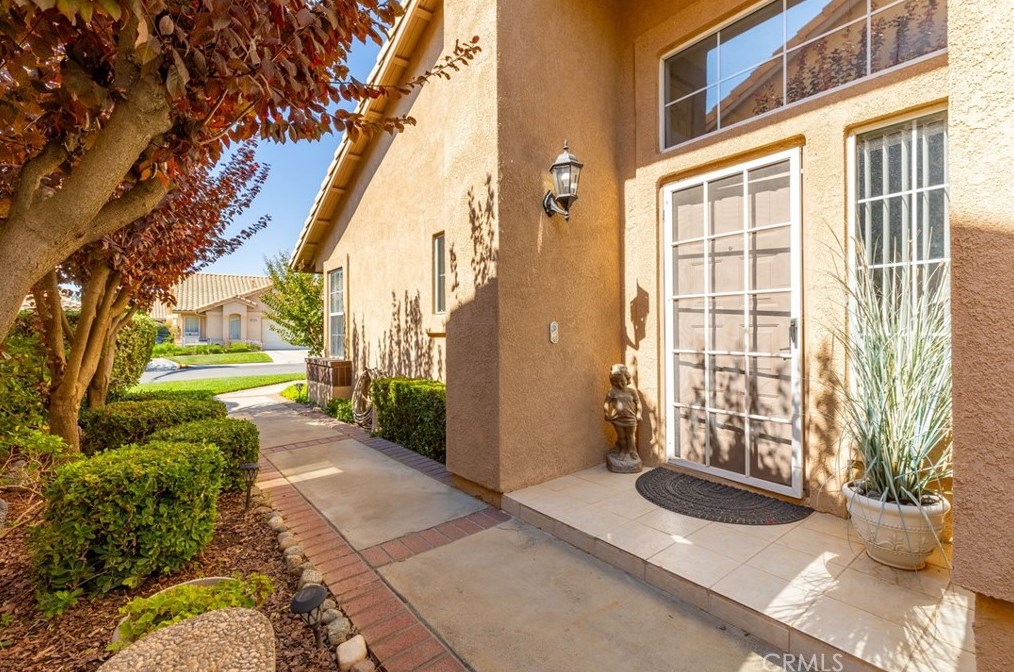 1020 Southern Hills Dr, Banning, CA 92220