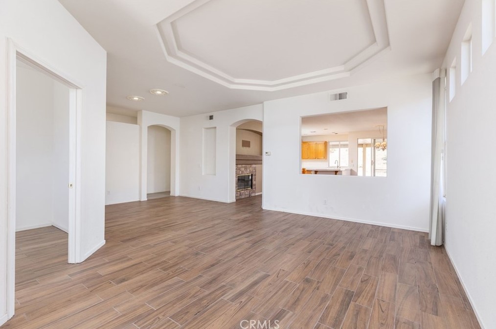 1305 Dornoch Ct, Banning, CA 92220