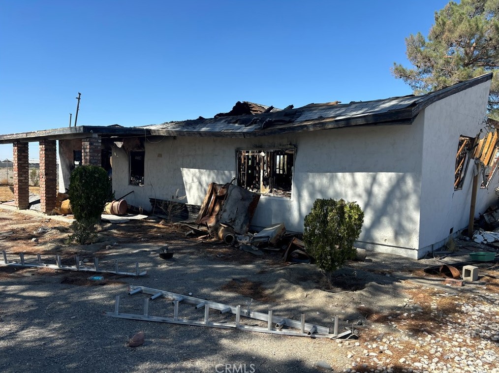 4366 Salerno Rd, Phelan, CA 92371