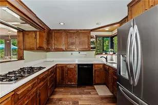 23167 Brookside Rd, Crestline, CA 92325 - Photo 20