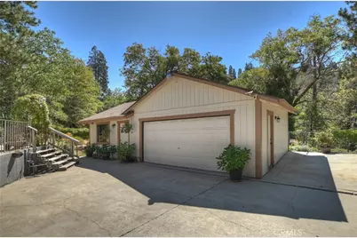 23167 Brookside Road, Crestline, CA 92325 - Photo 12